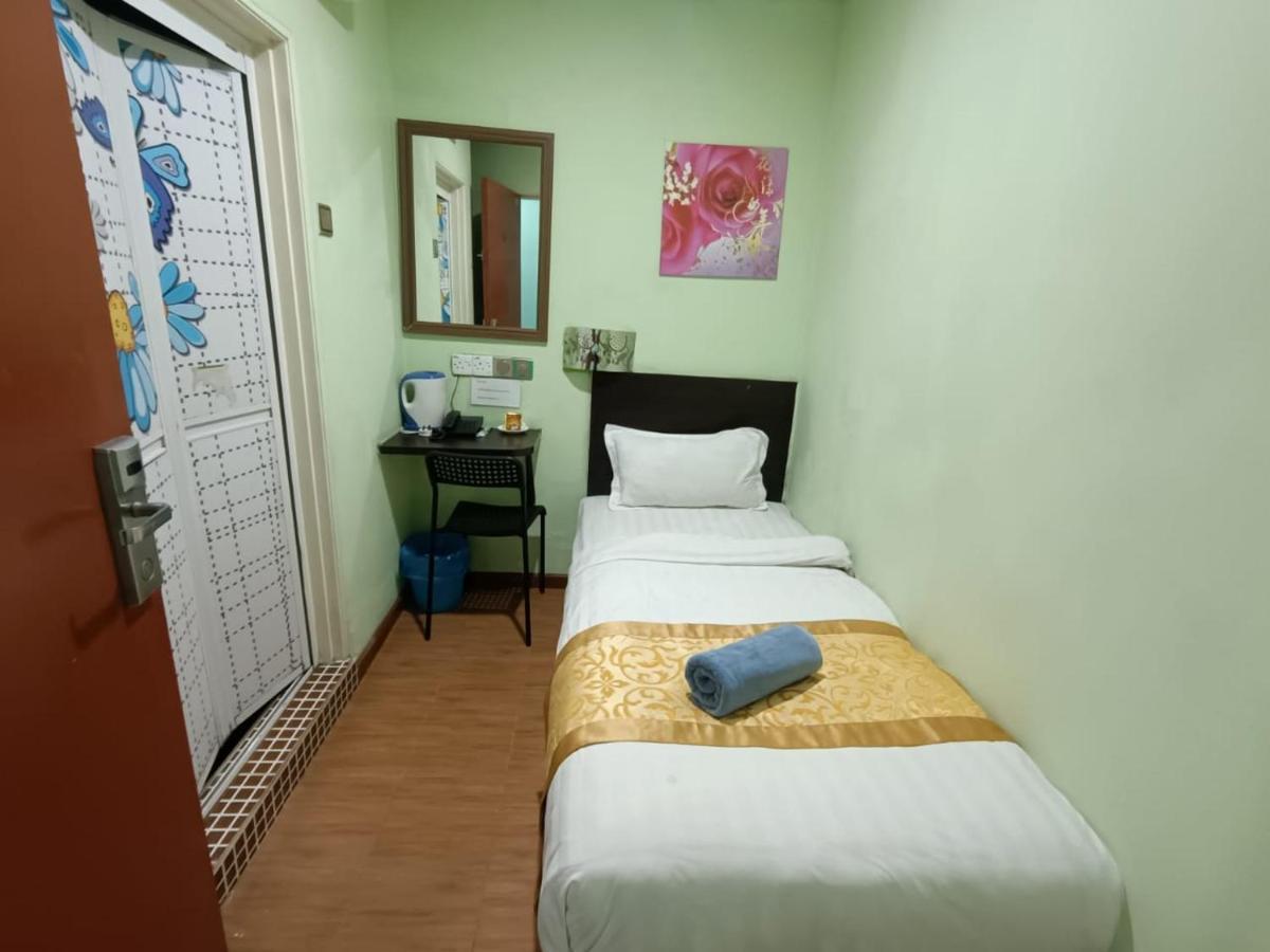 Hotel Zamburger Nur Ramadhan - Previously G Home Hotel Kota Bharu Exterior photo